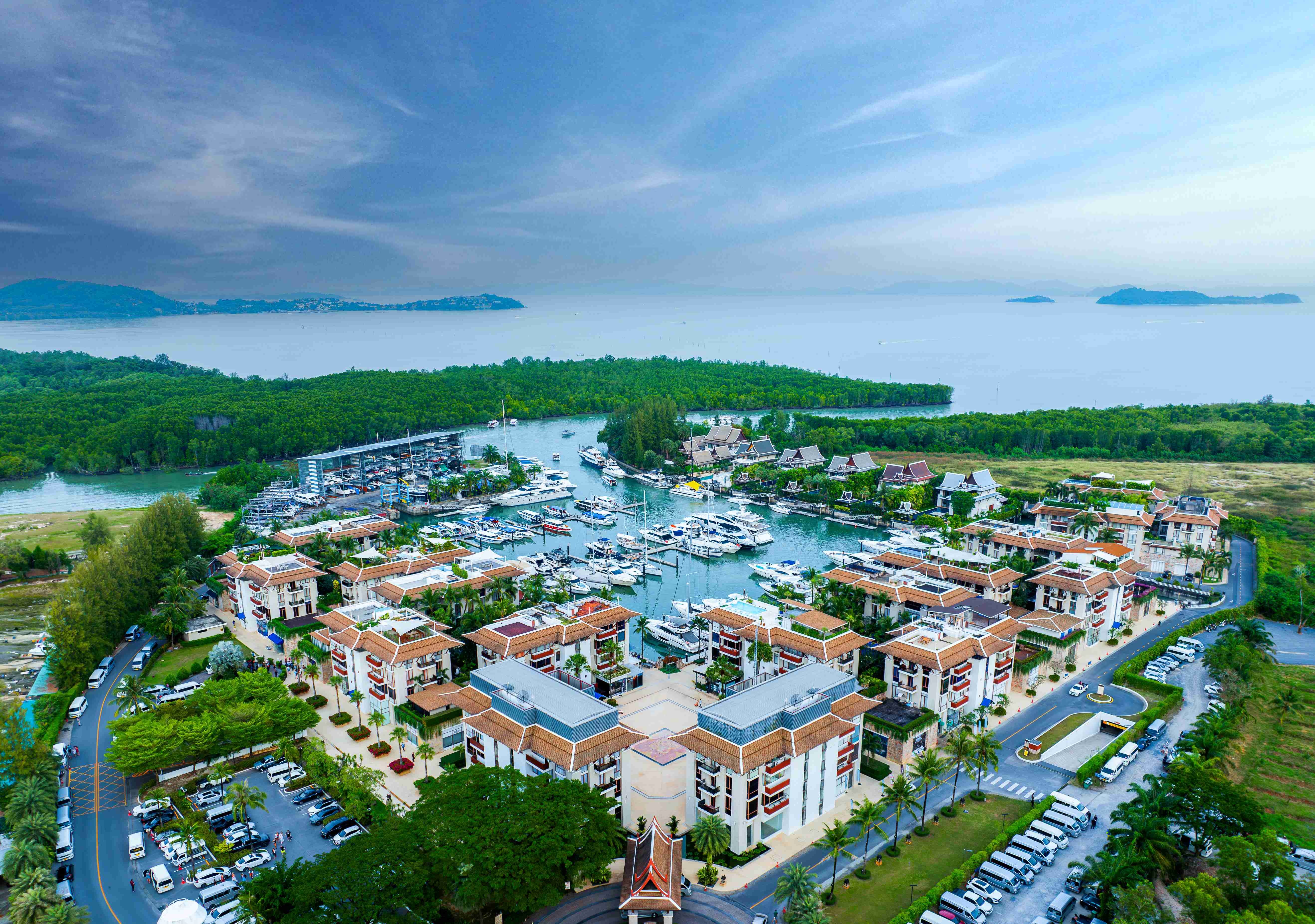 DCH Marine Expands Regional Presence with New Office at Royal Phuket Marina 