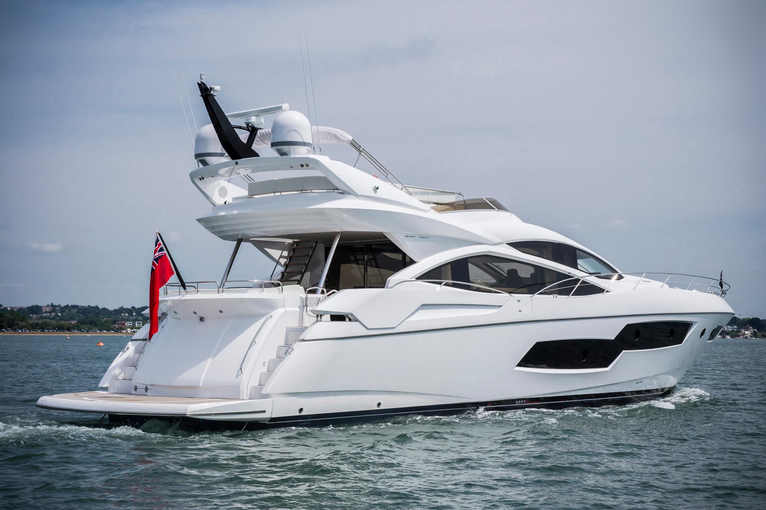80 SPORT YACHT