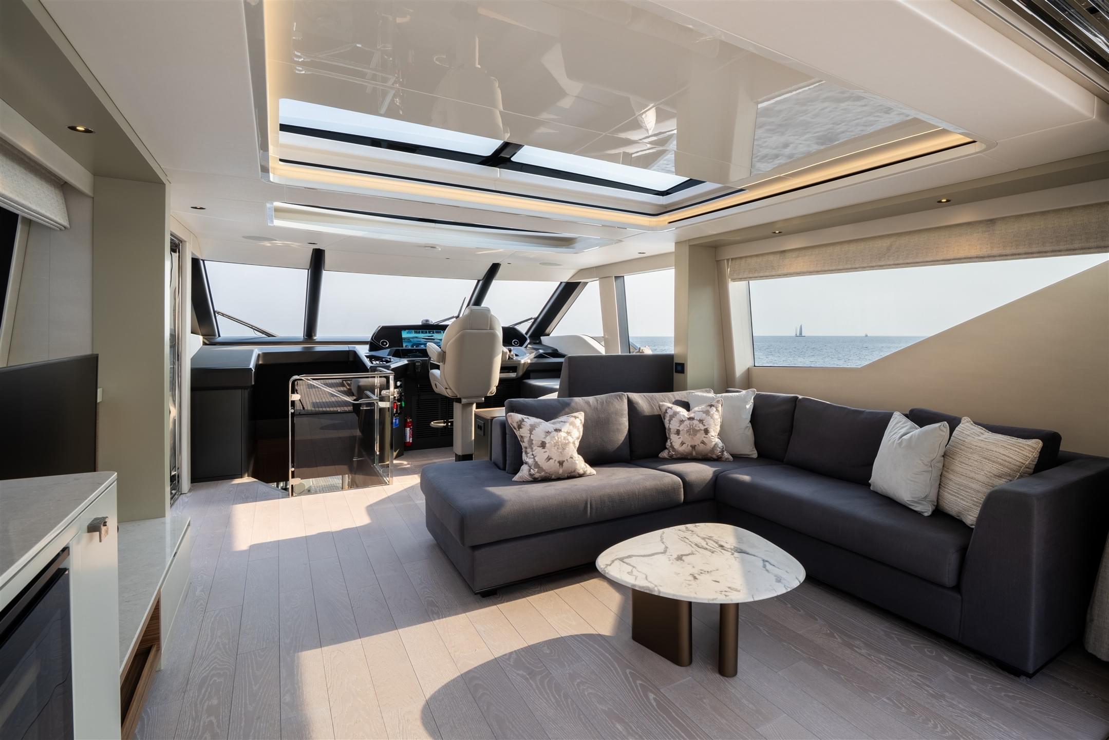 82 Ocean Enclosed