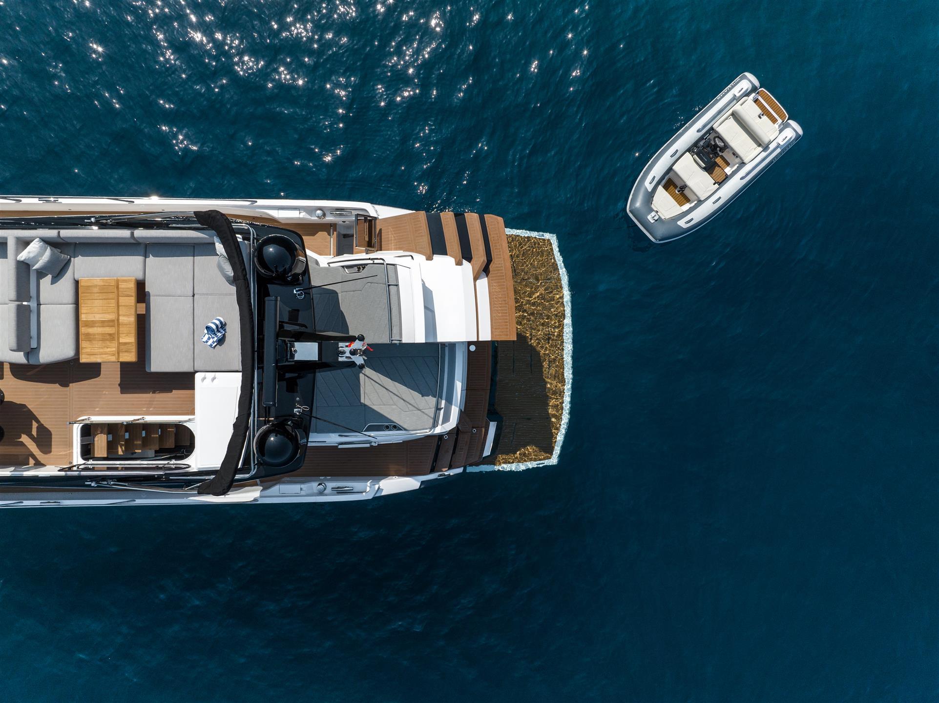 75 Sport Yacht