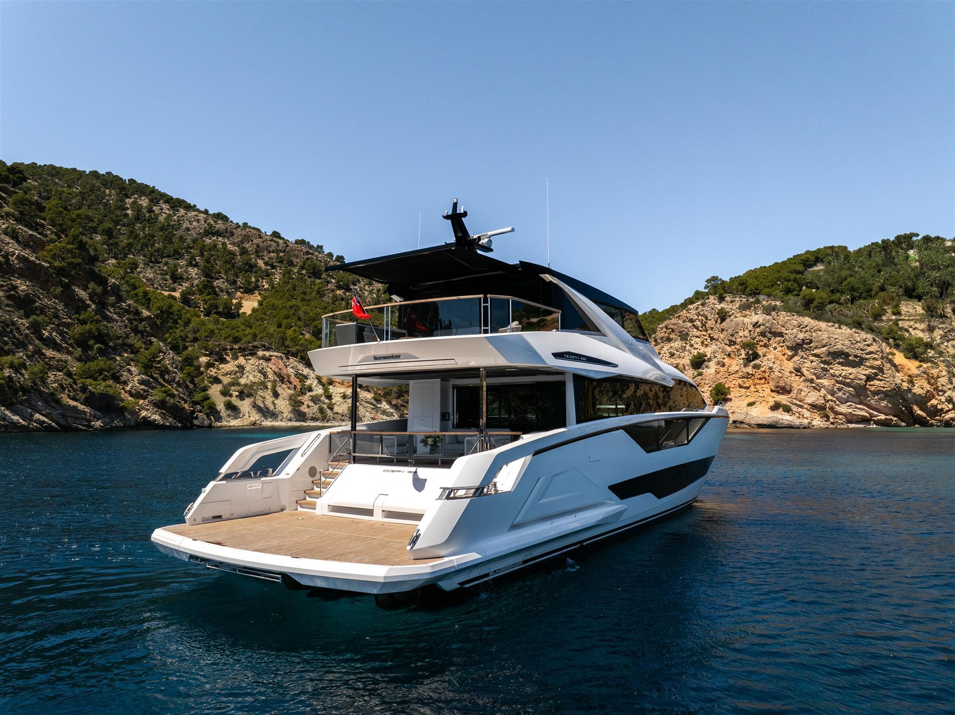 90 Ocean Enclosed