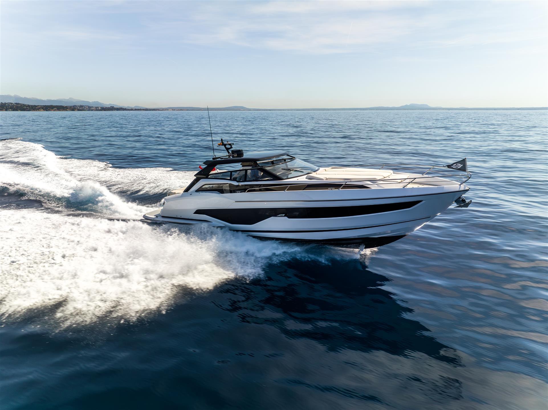 Superhawk 55