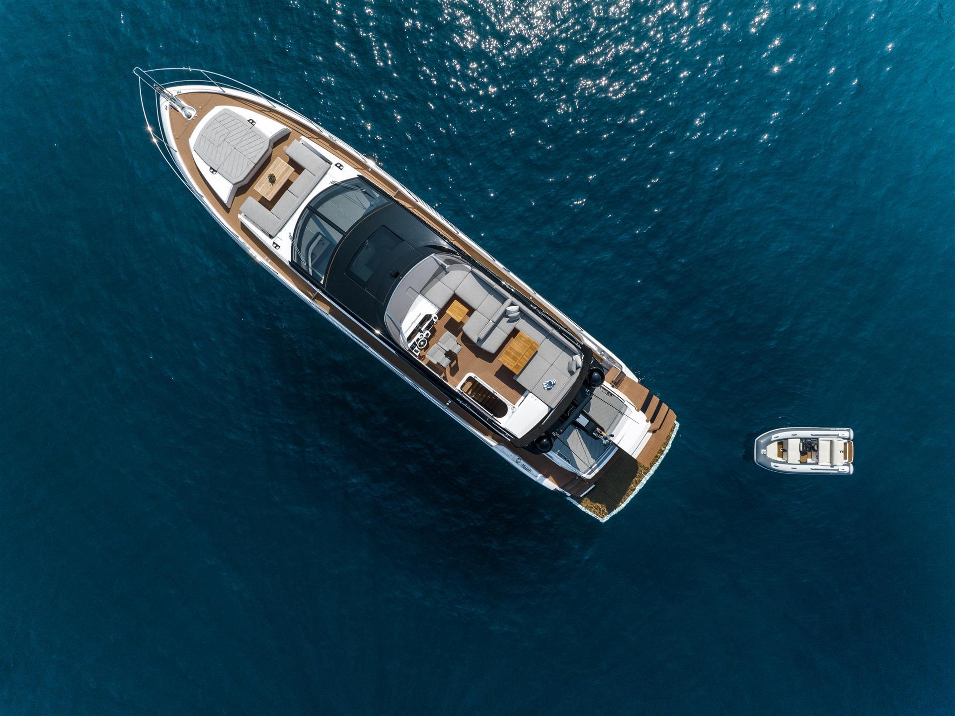 75 Sport Yacht