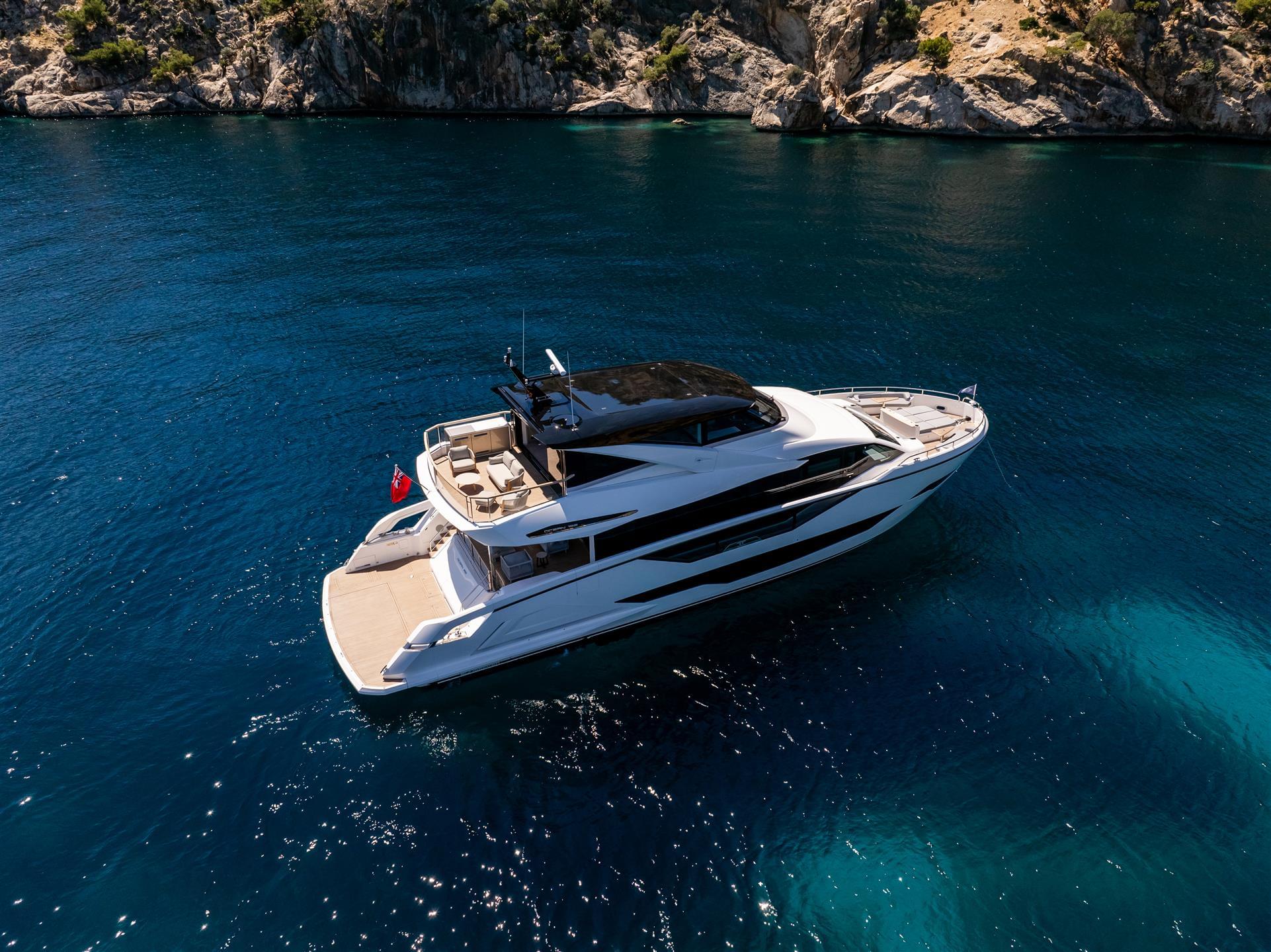 90 Ocean Enclosed