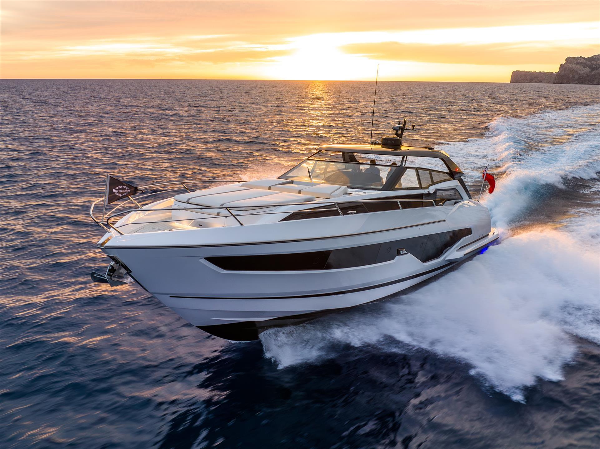 Superhawk 55