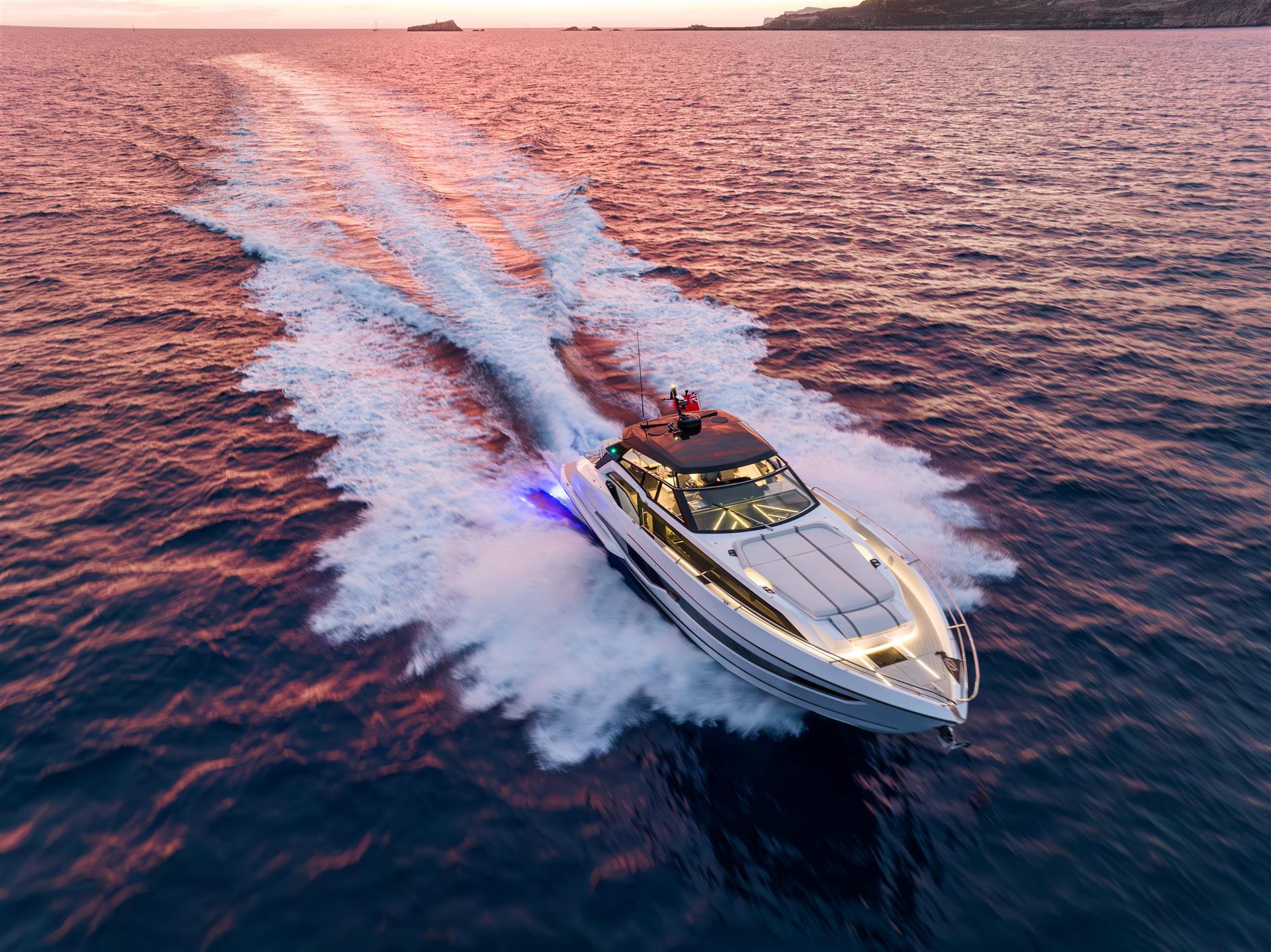 Superhawk 55
