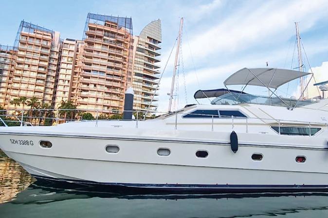 Ferretti Yachts 60